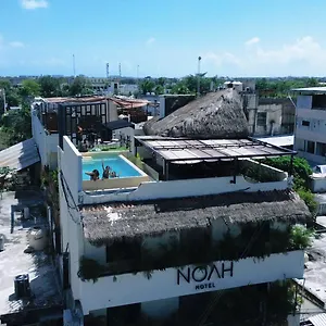 https://noah.quintano-roohotels.com